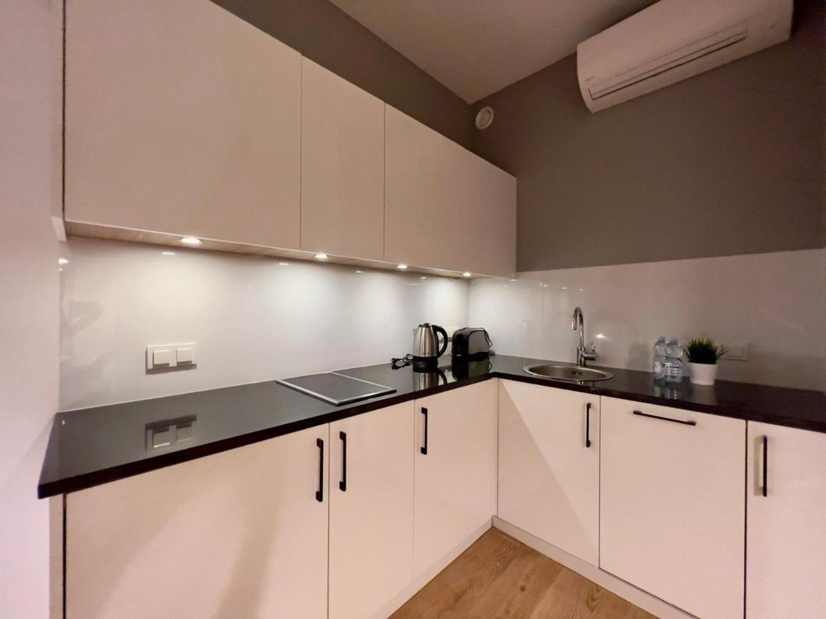K22 Slawinska 503 Sun-City Apart Варшава Экстерьер фото