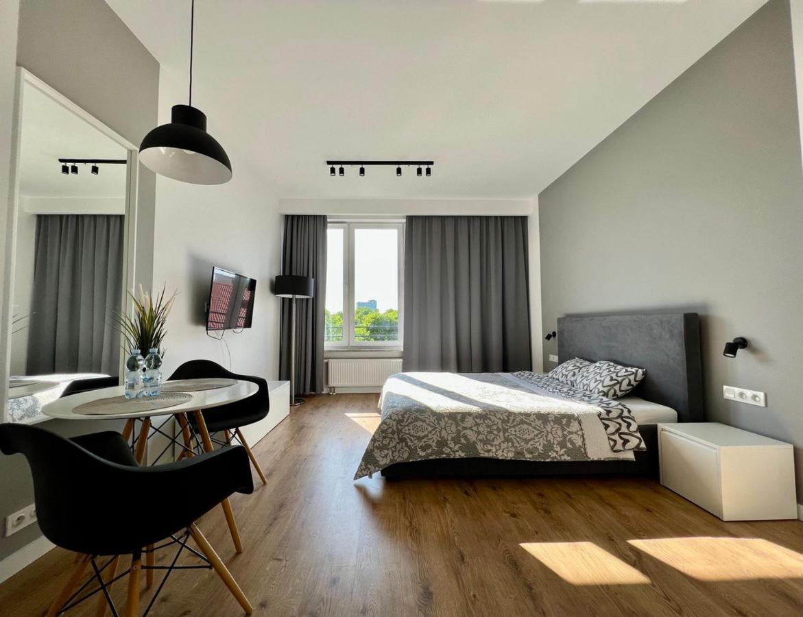 K22 Slawinska 503 Sun-City Apart Варшава Экстерьер фото