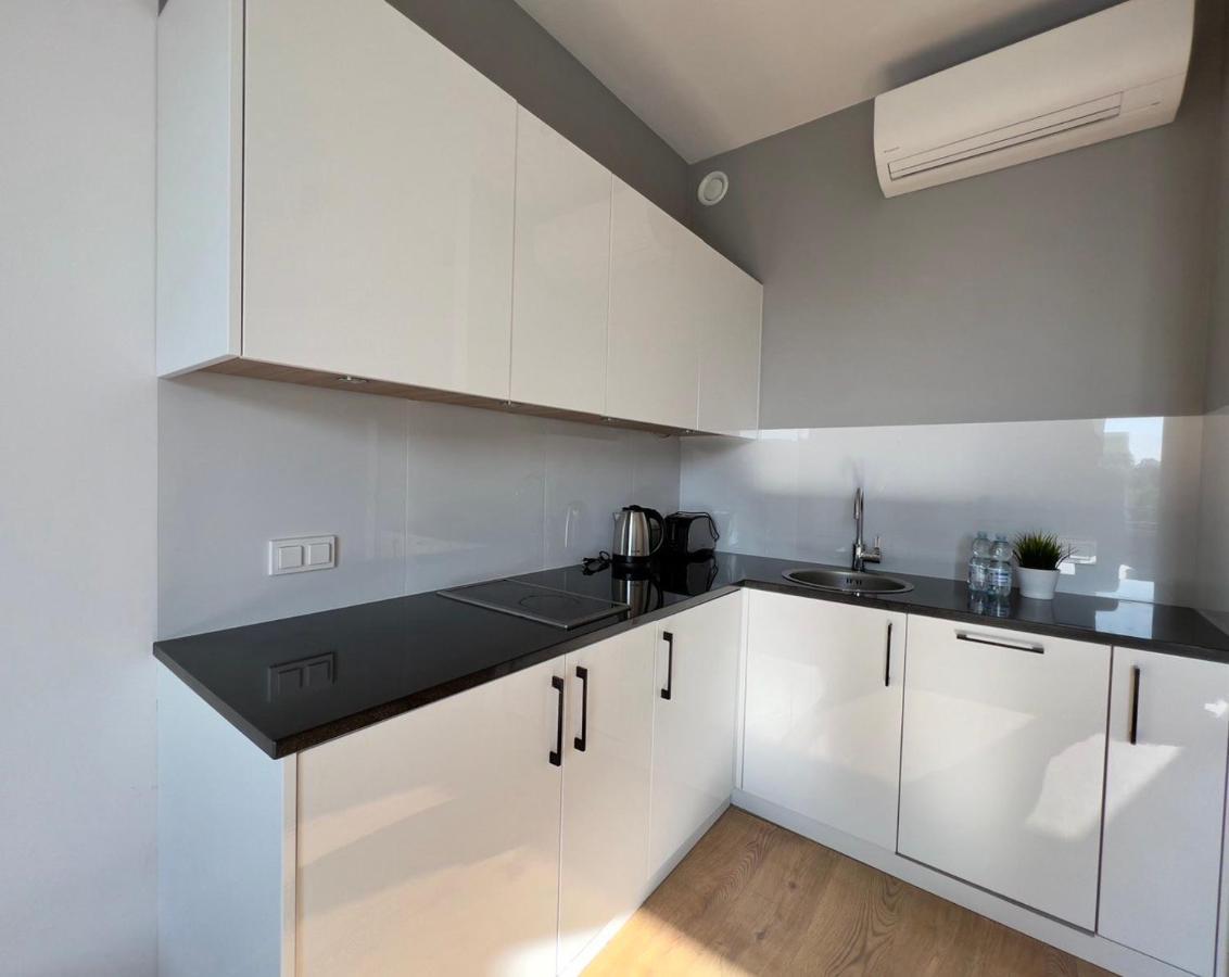 K22 Slawinska 503 Sun-City Apart Варшава Экстерьер фото